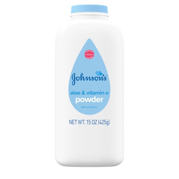 Johnson’s Baby Powder with Naturally Derived Cornstarch, Aloe & Vitamin E for Delicate Skin